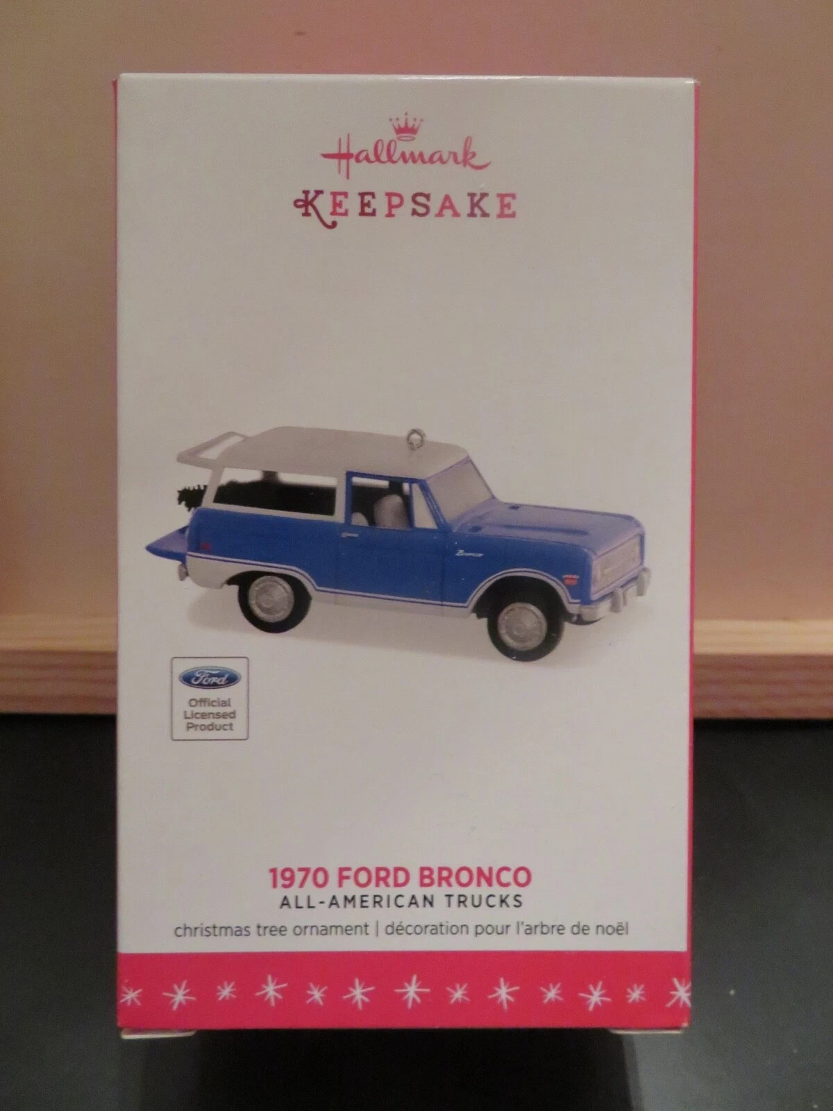 Hallmark  1970 Ford Bronco Ornament All American Trucks Series --824-339