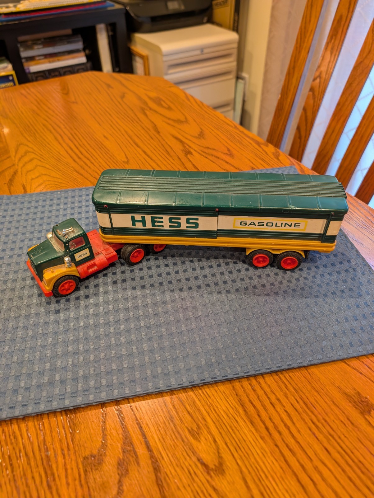 Vintage 1977 Hess Fuel Gas Oil Tanker Toy Truck No Box No Working Gr8 Display 