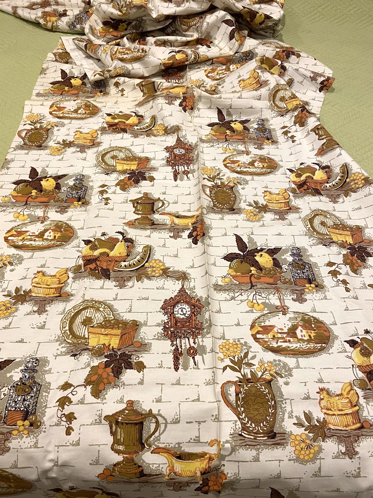 Mid Century Vtg Fabric Home Decor 6 Yards Clocks Fruit Hen Farmhouse Gold Brown