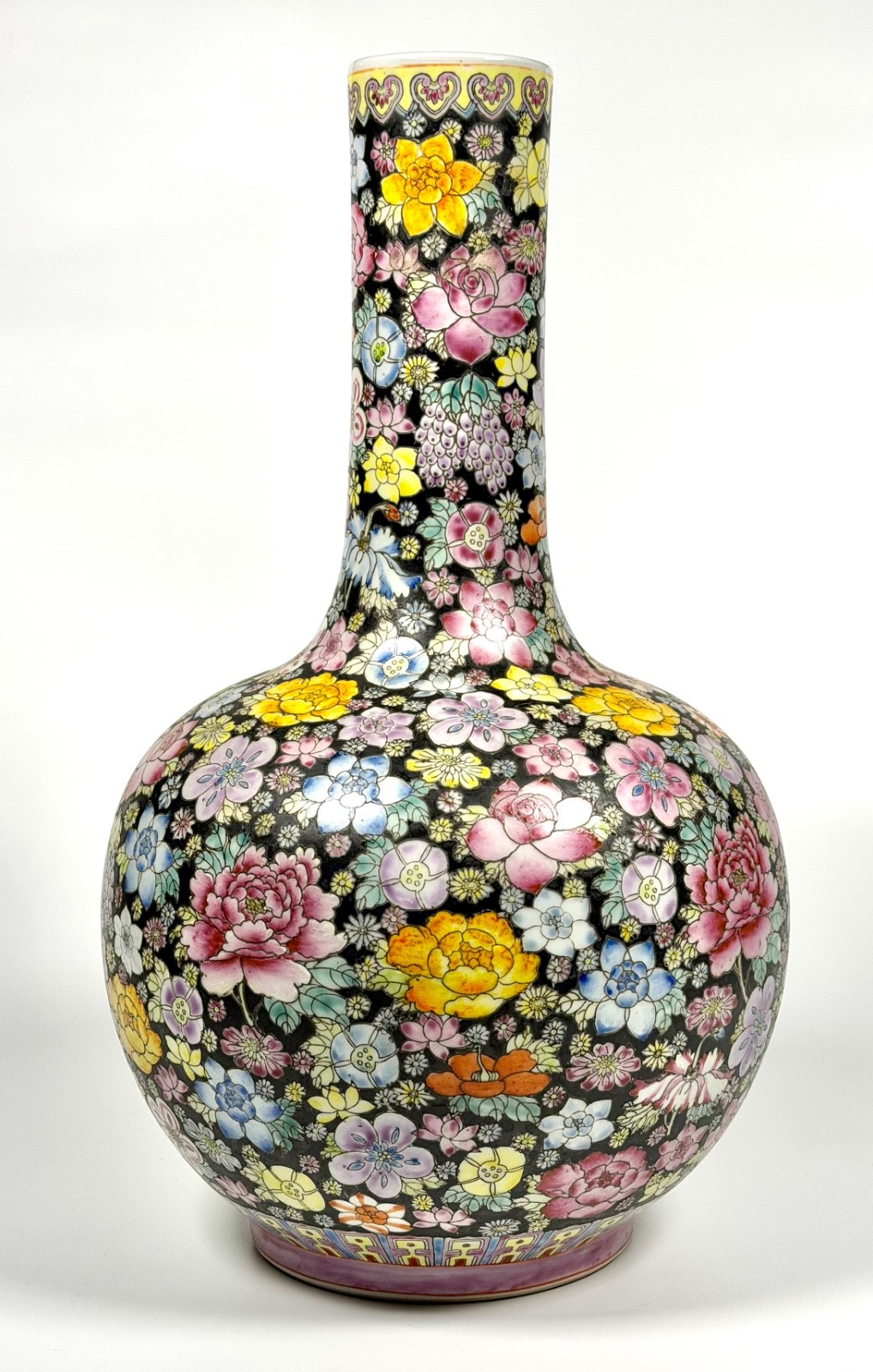 Stunning Large 16-Inch Chinese Thousand Flowers Porcelain Vase (Qianlong Mark)