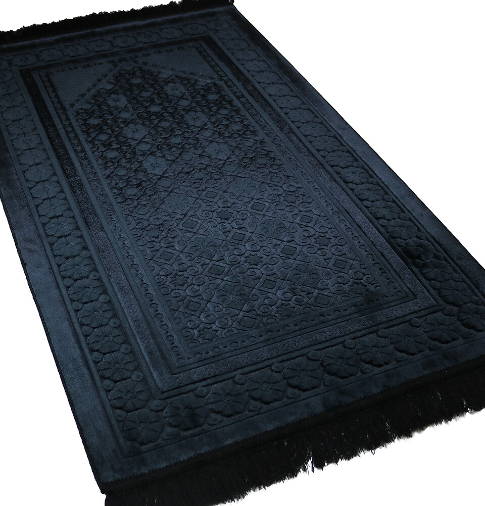 Modefa Luxury Velvet Islamic Prayer Rug Janamaz Sajjadah Floral Stamp Black
