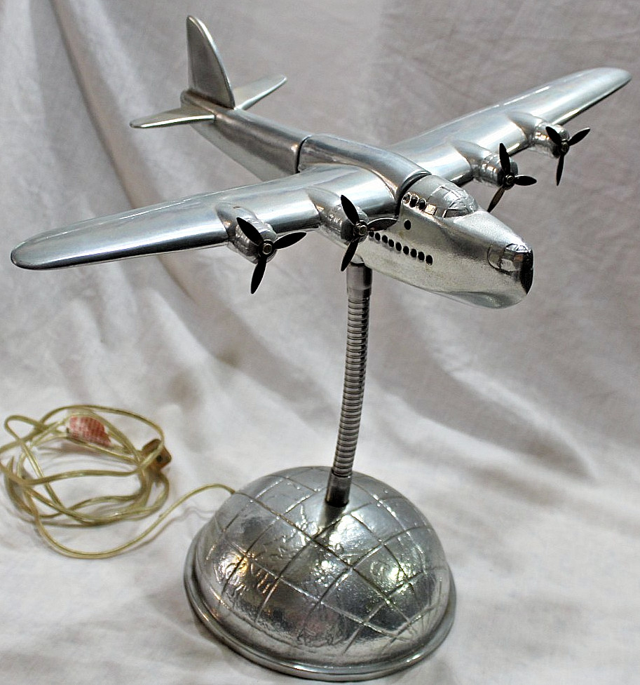 Vintage PAN AM PACIFIC CLIPPER SEAPLANE Airplane Table Lamp w/ Globe Base Works