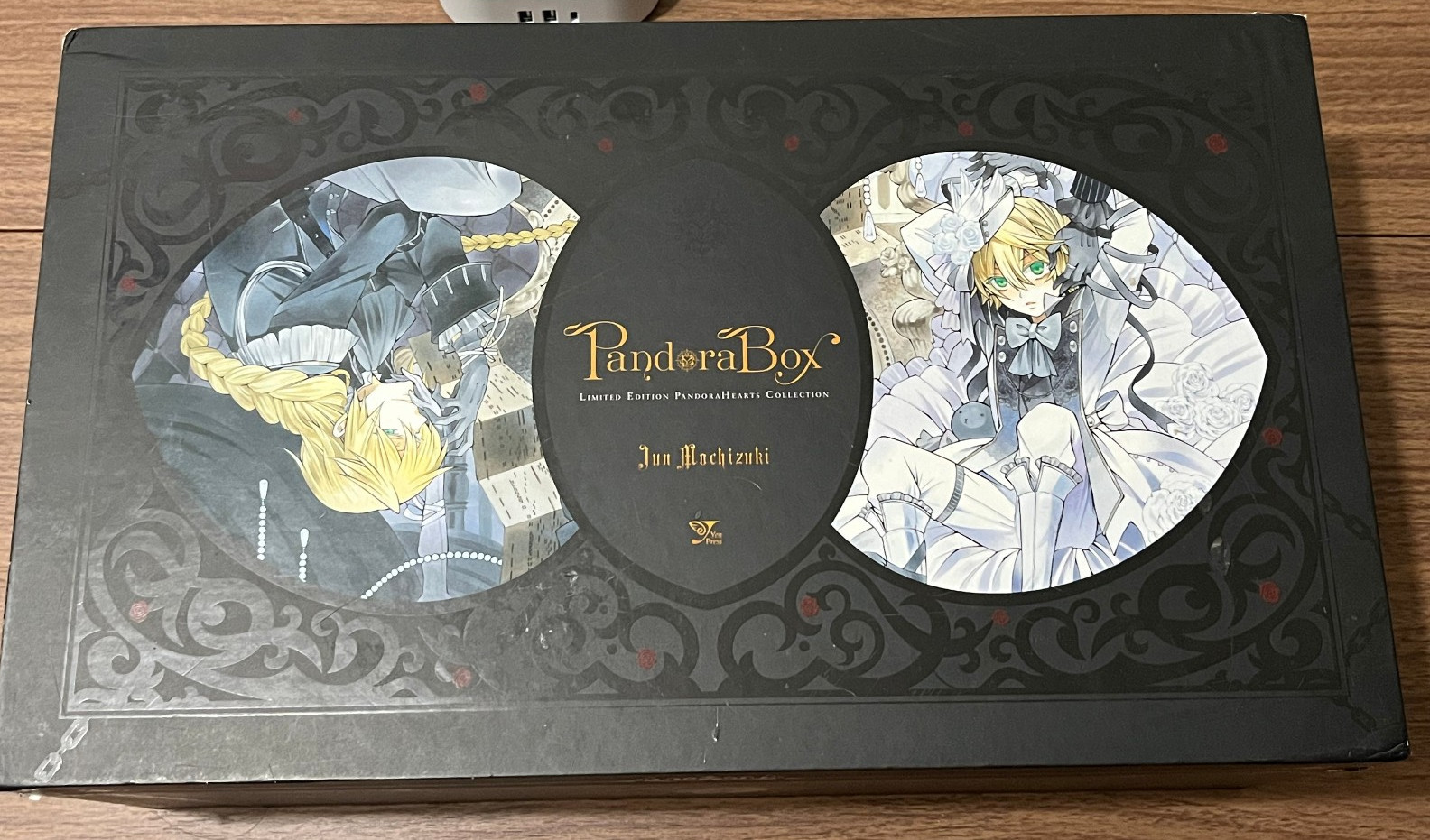 Pandora Hearts Box Set Omnibus English Manga by Jun Mochizuki Yen Press