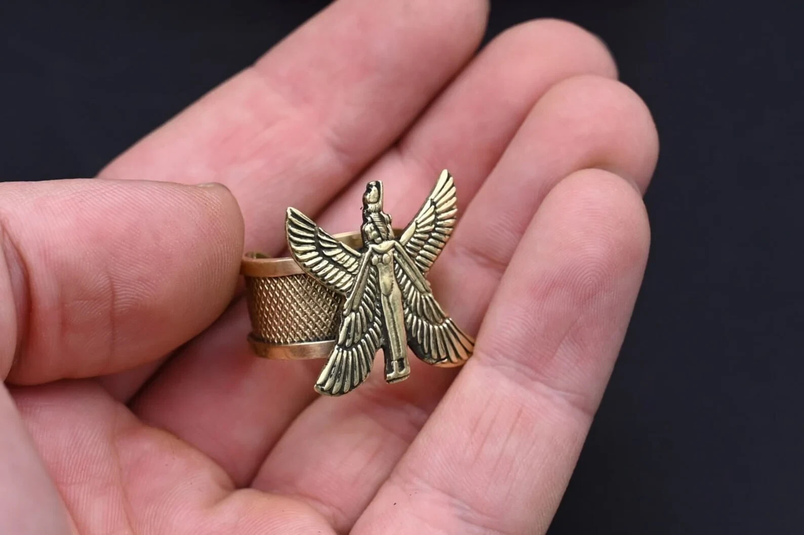 Rare Ancient Egyptian Antiquities jewelry Pharaonic Ring of Goddess Love Isis BC