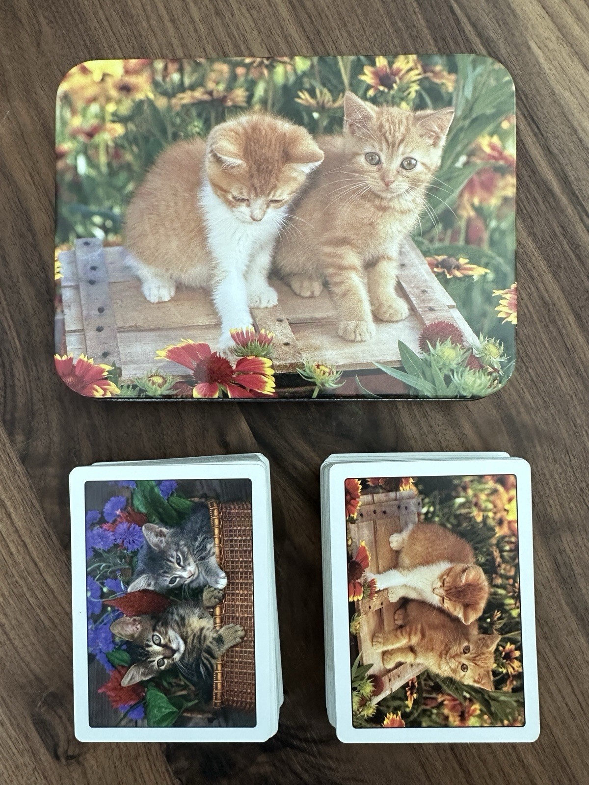 Vintage Hoyle 1998 Kitten Collector Tin 2 Playing Card Decks Complete