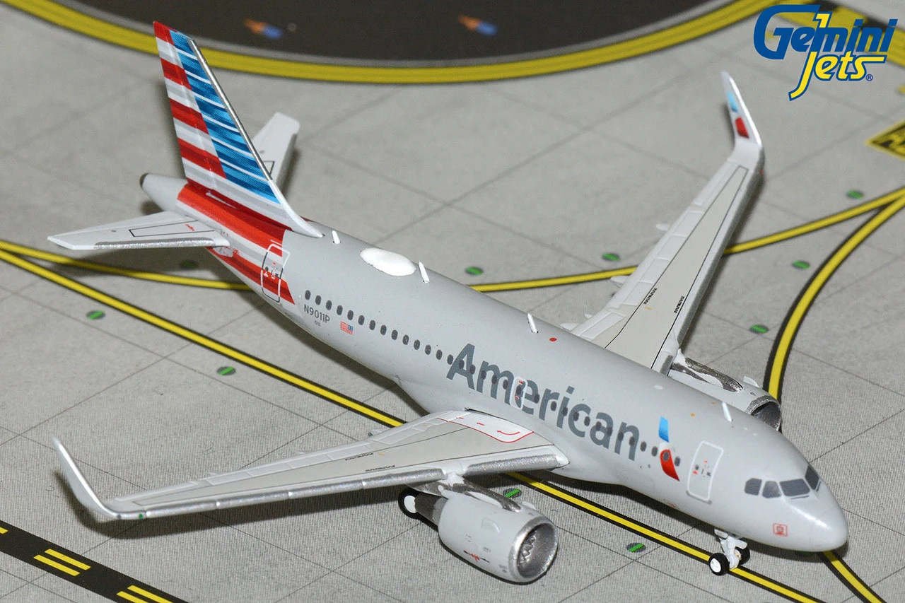 American Airlines Airbus A319 Reg: N9011P GJAAL2360 Scale 1:400