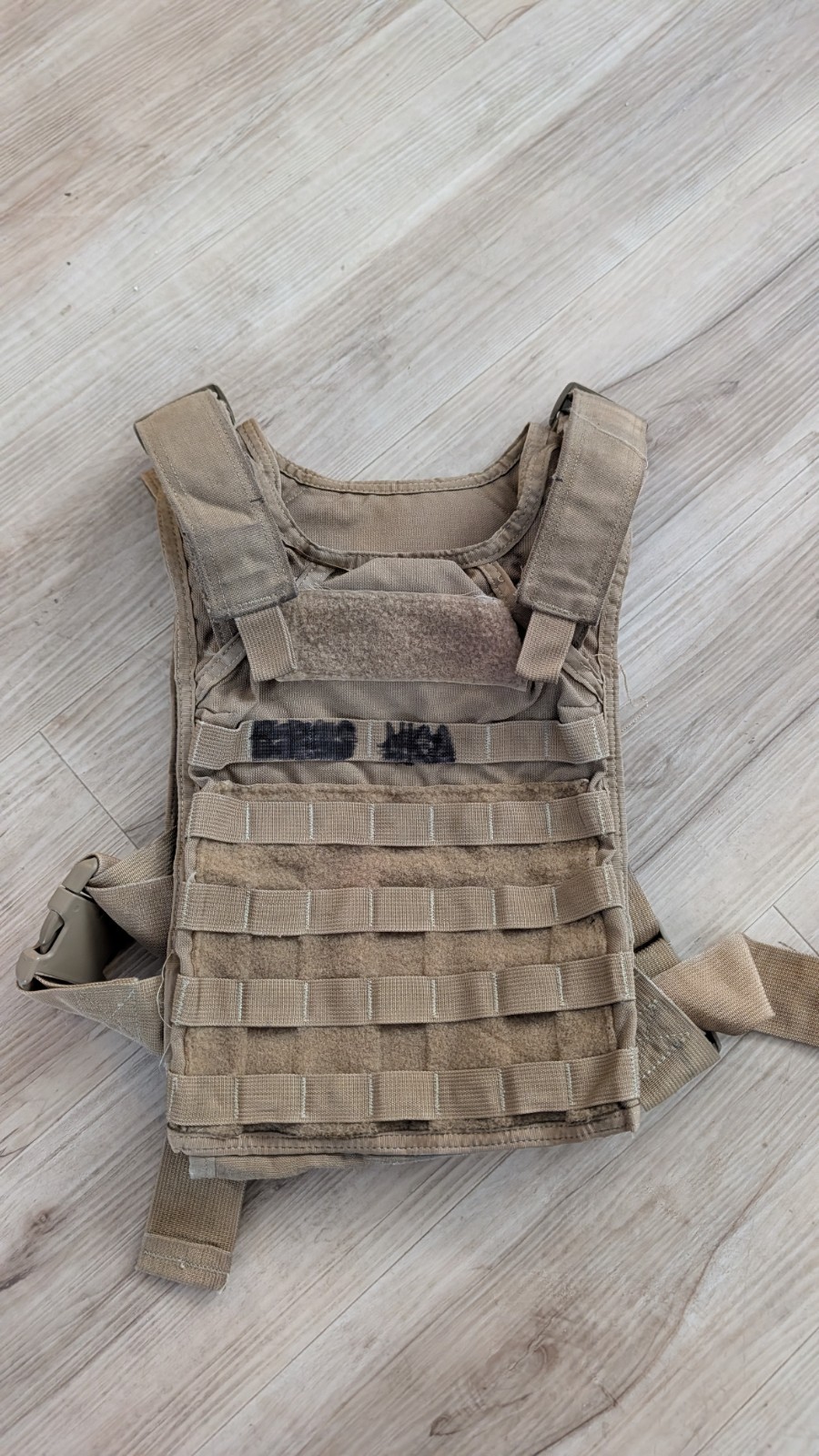 DiamondBack Tactical Coyote Tan  Plate Carrier Hard Shell Vest Size M