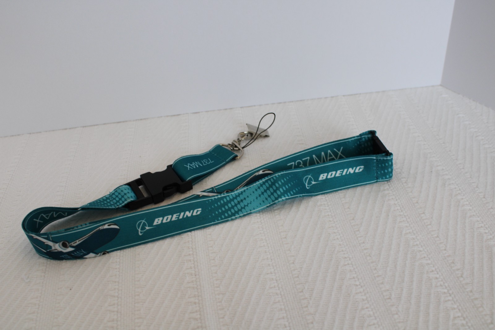 BOEING 737 MAX ORIGINAL WOVEN LANYARD BADGE CARD HOLDER