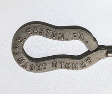 Vintage Arnold Brothers Easton PA Button Hook Spats, collars, gloves, shoes, picture