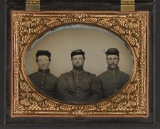 Photo:Unidentified Union Soldiers Civil War Ambrotype 1860s Group Portrait picture