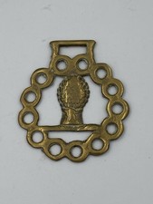 HUNTERS FIND Horse HARNESS Brass MEDALLION Wheat Sheaf VINTAGE picture