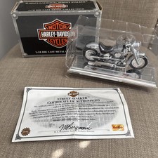 2002 Maisto Harley-Davidson Die Cast 1:18 scale & Box 1948 FL Panhead picture