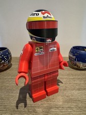 F1 Minifigure Figure 23/24 Cm XXL Michele Alboreto Ferrari picture