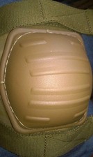MARINES ELBOW PADS, ONE SIZE FITS ALL, RFI ISSUE, COYOTE picture