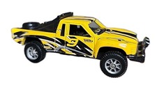 Vintage 1999 Tonka #19  PreRunner SR5  Maisto 19/50 Metal EUC picture