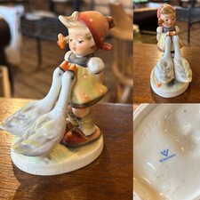 Hummel Goeble “Goose Girl” small 3.5”Figurine 47 3/0 MINT CONDITION. 1960-1972  picture