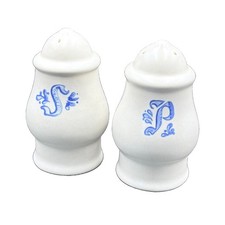 Vintage Pflatzgraff Yorktown Stoneware Pottery Salt And Pepper Shakers picture