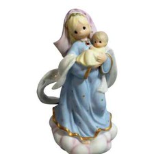 Precious Moments Figurine Brand New HAIL MARY, FULL OF GRACE 635006 picture
