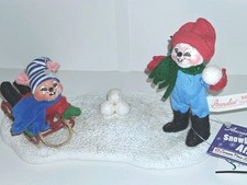 ANNALEE SNOWBALL ATTACK MICE VIGNETTE 9