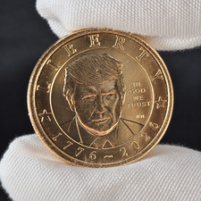 2026 Donald Trump $1 Coin Uncirculated Semiquincentennial 250th IN HAND picture