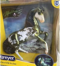 Breyer Maelstrom Halloween Horse 2023 Glows in the Dark – New in Box picture