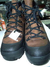 BOOTS, DANNER COMBAT HIKER (SZ: 8.5 W) picture