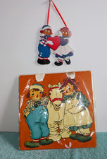 Raggedy Ann and Andy Hanging Artwork New & Raggedy Ann Andy Holding Heart Wood picture