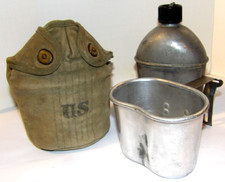 VINTAGE WWII 1945 US ARMY VOLLRATH ALUMINUM CANTEEN E.A. CO. 1943 CUP & COVER picture
