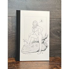 FIGHT GIRLS Deluxe Director’s Cut Black/White,  Signed Hardcover, Frank Cho NEW picture