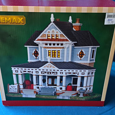Lemax Village Collection Harbor View Bed & Breakfast Illuminated, Boxed picture