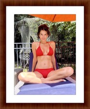 Angie Harmon 8.5 x 11 Candid Color Unframed Photograph Collectable Art Print picture