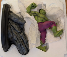 Bowen Mini Statue HULK GREEN 1268/7000 MINT never displayed NEW picture