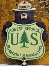VINTAGE SMOKEY BEAR PORCELAIN SIGN RARE OLD FOREST SERVICE NATIONAL PARK DIECUT  picture