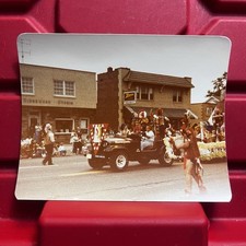 Parma Ohio YMCA Indian Guides Parade Float 4 3/8 x 3 1/2 Photograph Vintage 1978 picture