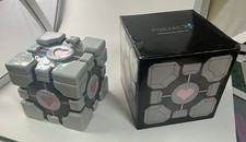 Rare Think Geek Portal 2 Weighted Companion Cube Cookie Jar with Original Box picture