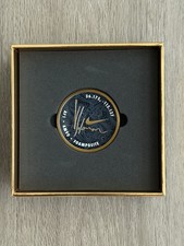 Nike Air ASW X Victor Solomon Gold Trophies Large Poker Chip LAS VEGAS EXCLUSIVE picture