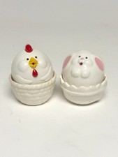 Vintage 1981 Enesco Ceramic Chicken Hen Bunny Rabbit Salt Pepper Shakers Easter picture