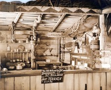 RARE CUBA CUBAN ERNEST HEMINGWAY MOVIE SCENE BODEGA FOOD STORE ORIG PHOTO MA75 picture
