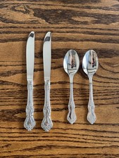 Reed & Barton Duchess Marlborough Dinner Knife Spoon Lot 4 Stainless Steel 18/10 picture