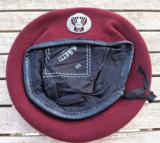 Beret Italian Army Paratroopers Folgore 186th Rgt new original rare size 6 - 7/8 picture