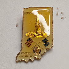 Indiana State Outline Gold Tone Pinback Lapel Pin Hoosier Hospitality picture
