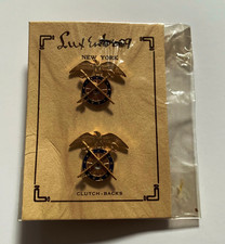 MS005  Genuine WW2 Luxenberg New York US Army Quartermaster Corps insignia Pins picture