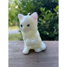 Vintage Figural Cat Candle White Pearlized Kitten Unburned Wick Intact Decor 4in picture