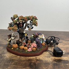 RARE Danbury Mint Boyds Bear Halloween Party Light Up Display Collectible Broken picture