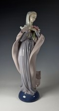 Lladro Figurine OUR LADY WITH FLOWERS #5171 Gloss Finish Artist Signed 12 1/2” picture