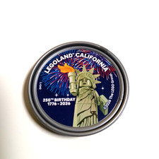 Legoland Lego California Pop Badge 2026 USA 250th Birthday Statue of Liberty picture
