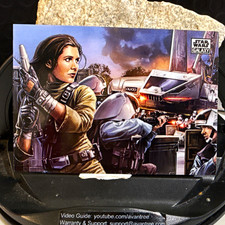Topps 2017 Star Wars Galaxy Fighting Back #14 Base Set Non-Sport Card Leia picture