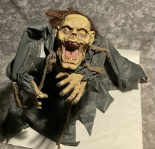 Seasonal Visions International Animated Screaming & Jumping Zombie Halloween picture