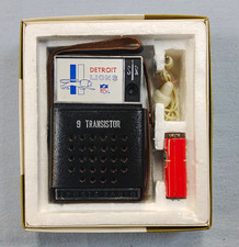 Vintage 60s Detroit Lions Twin Tuner AM Transistor Sports Radio See Description  picture