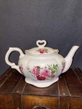 Vintage BEAUTIFUL KERNEWEK TEAPOT, PINK & RED ROSES ALL AROUND picture